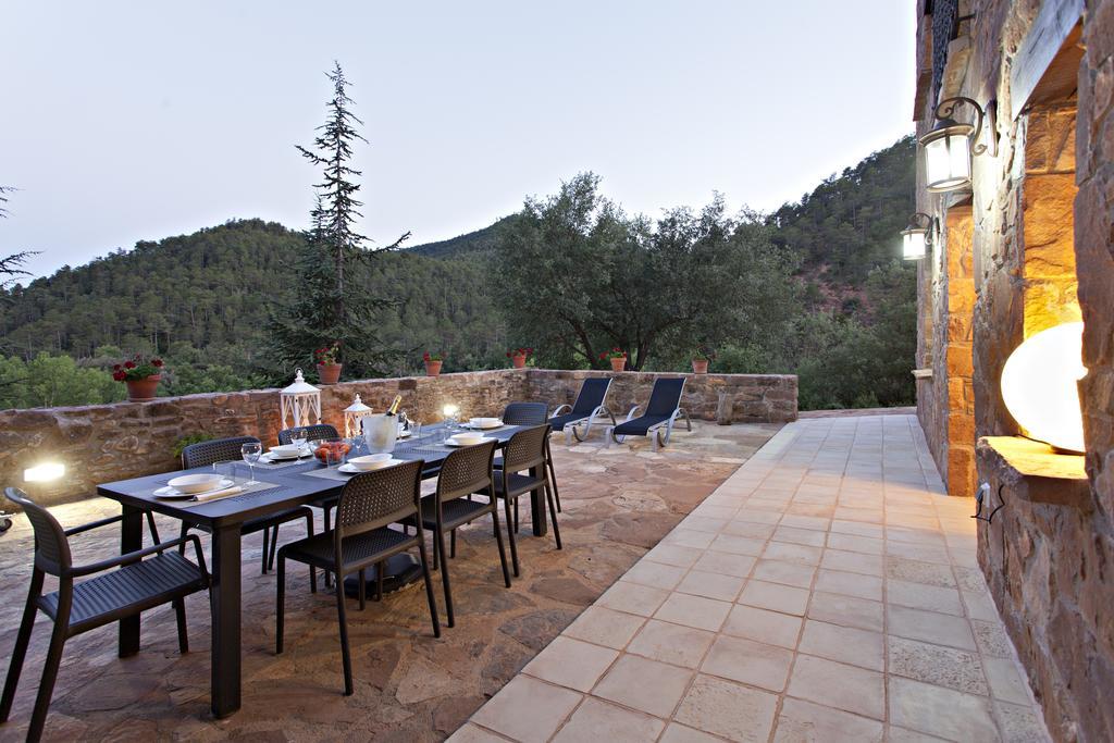 Masia Ca L'Anima Hotel La Baronia de Rialb Exterior foto