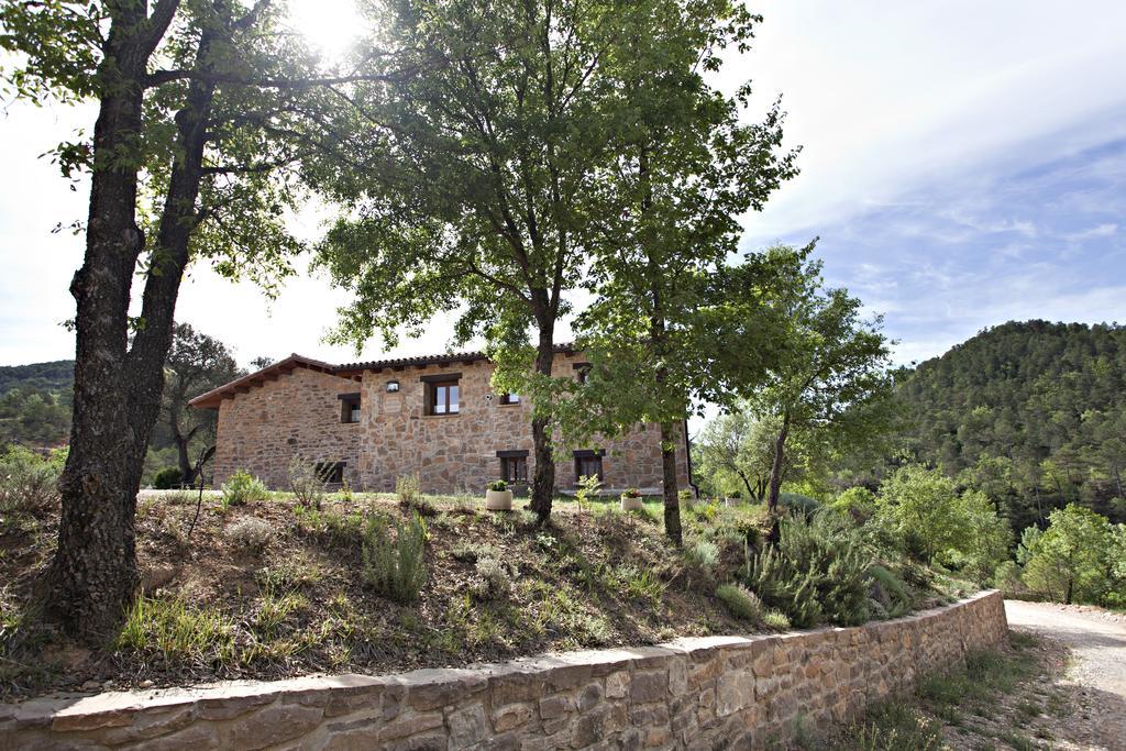 Masia Ca L'Anima Hotel La Baronia de Rialb Habitación foto
